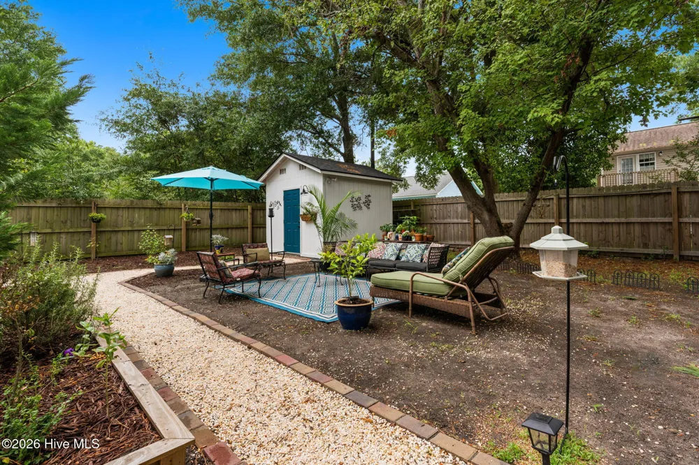 1036 Fayetteville Avenue Calabash, NC 28467