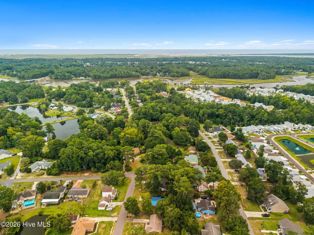 1036 Fayetteville Avenue Calabash, NC 28467