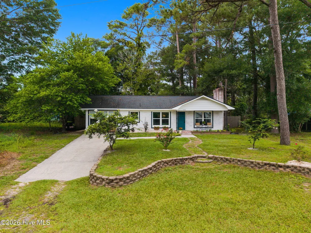 1036 Fayetteville Avenue Calabash, NC 28467