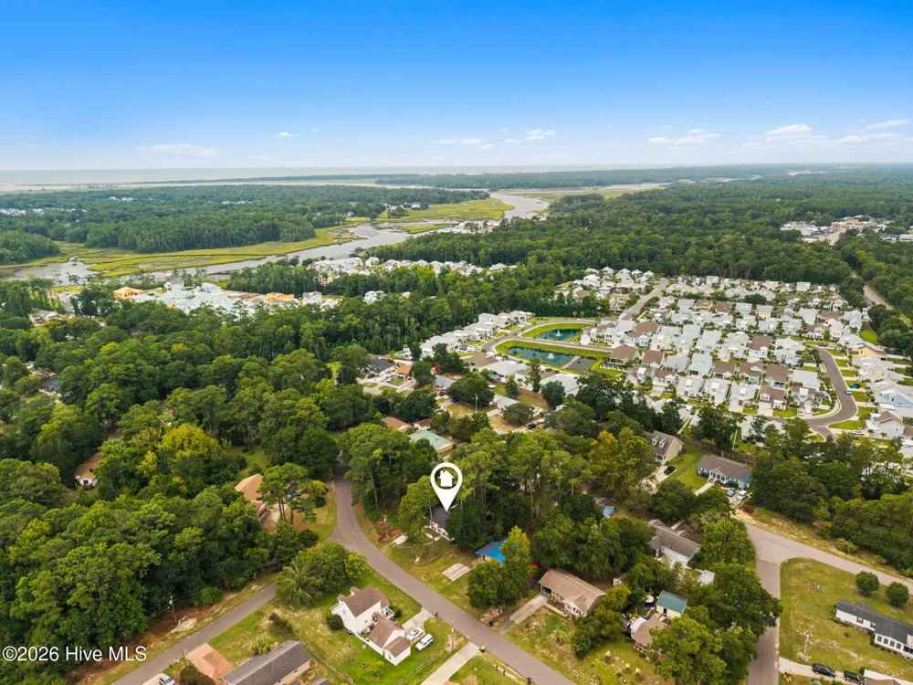 1036 Fayetteville Avenue Calabash, NC 28467
