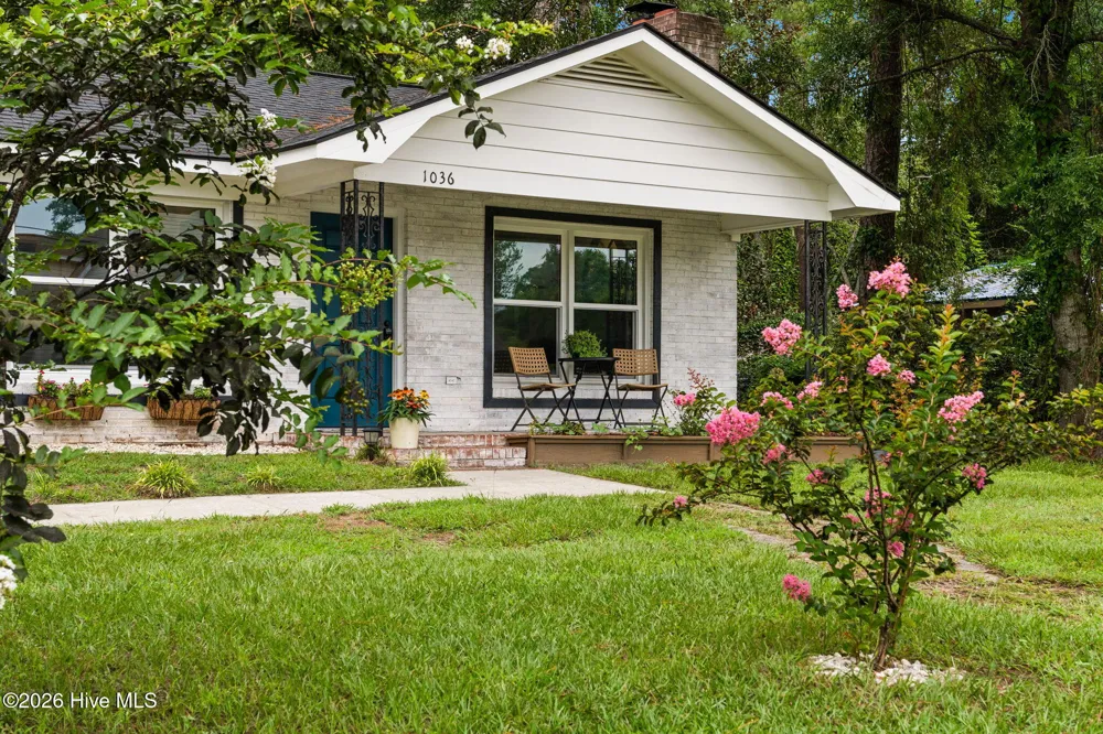 1036 Fayetteville Avenue Calabash, NC 28467
