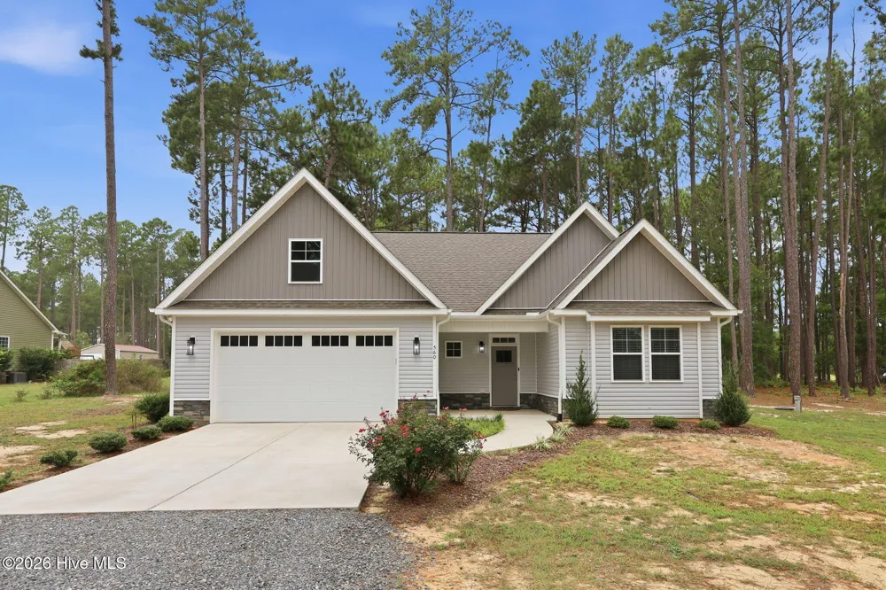 560 Ridgecrest Street Pinebluff, NC 28373