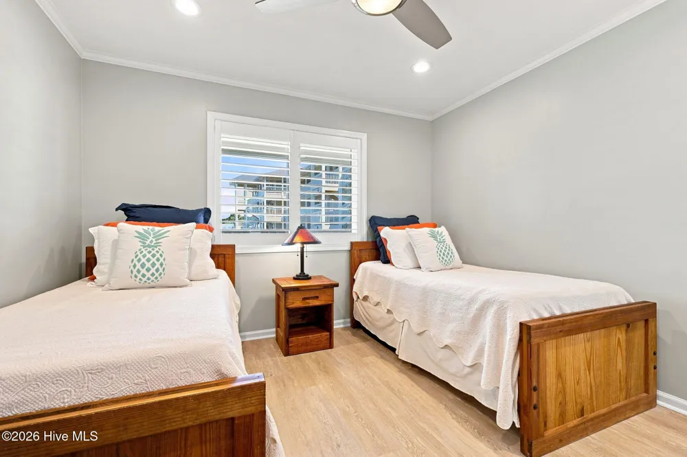 650 Cedar Point Boulevard #C11 Cedar Point, NC 28584