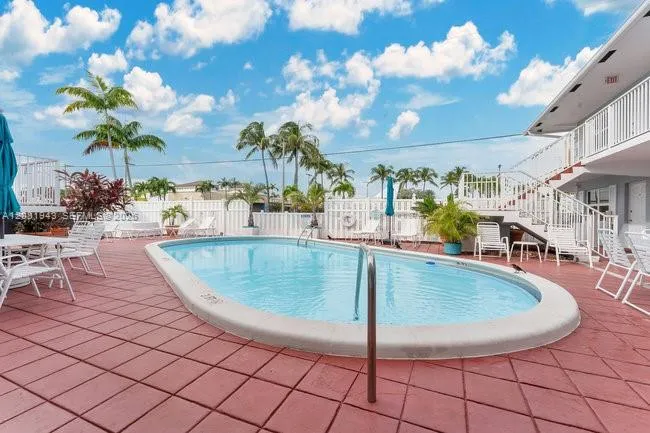 4658 Bougainvilla Dr #56 Lauderdale By The Sea, FL 33308