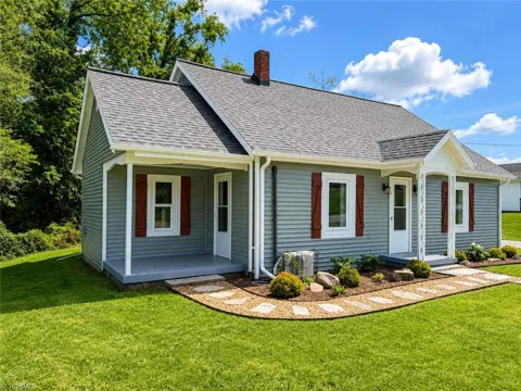 5739 Boone Trail