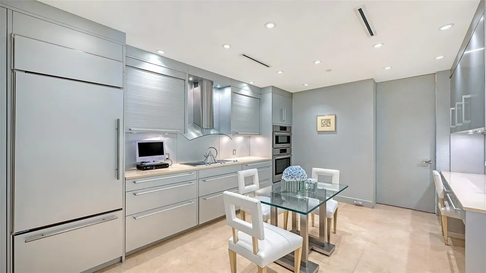 1111 RITZ CARLTON DRIVE #1202 Sarasota, FL 34236