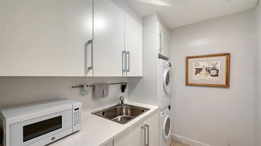 1111 RITZ CARLTON DRIVE #1202 Sarasota, FL 34236