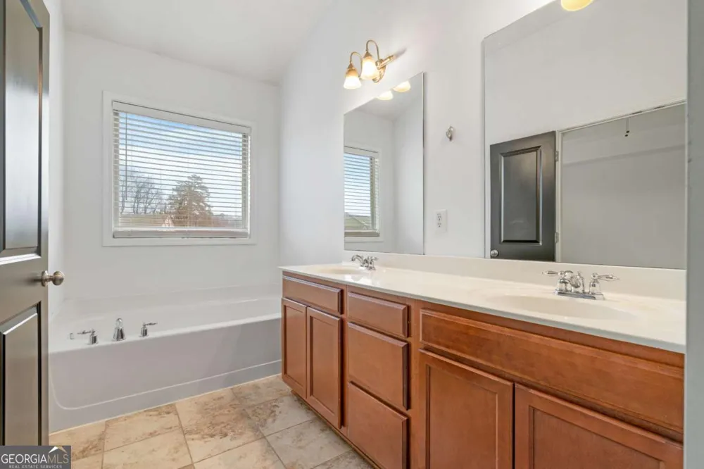 7054 Elmwood Ridge CT Atlanta, GA 30340