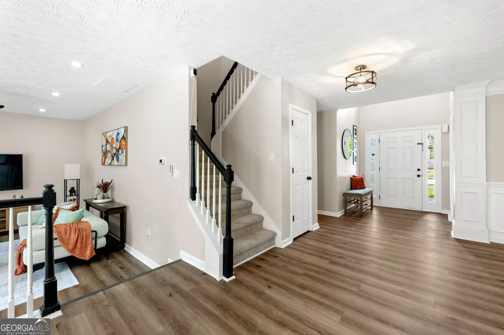 5654 Laurel Ridge DR East Point, GA 30344