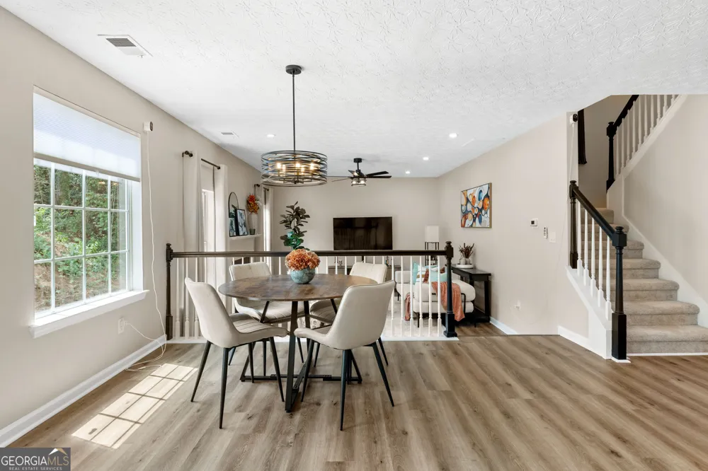 5654 Laurel Ridge DR East Point, GA 30344