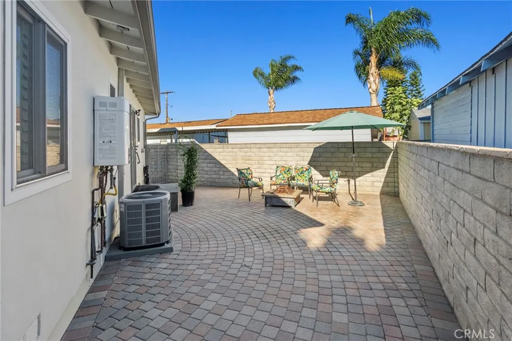 25908 Appian Way Lomita, CA 90717