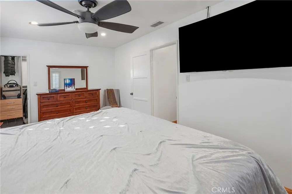 25908 Appian Way Lomita, CA 90717