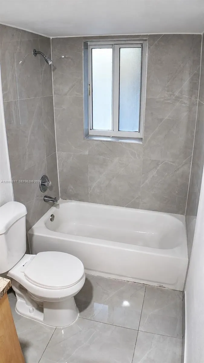 10820 SW 200th Dr #343 Cutler Bay, FL 33157