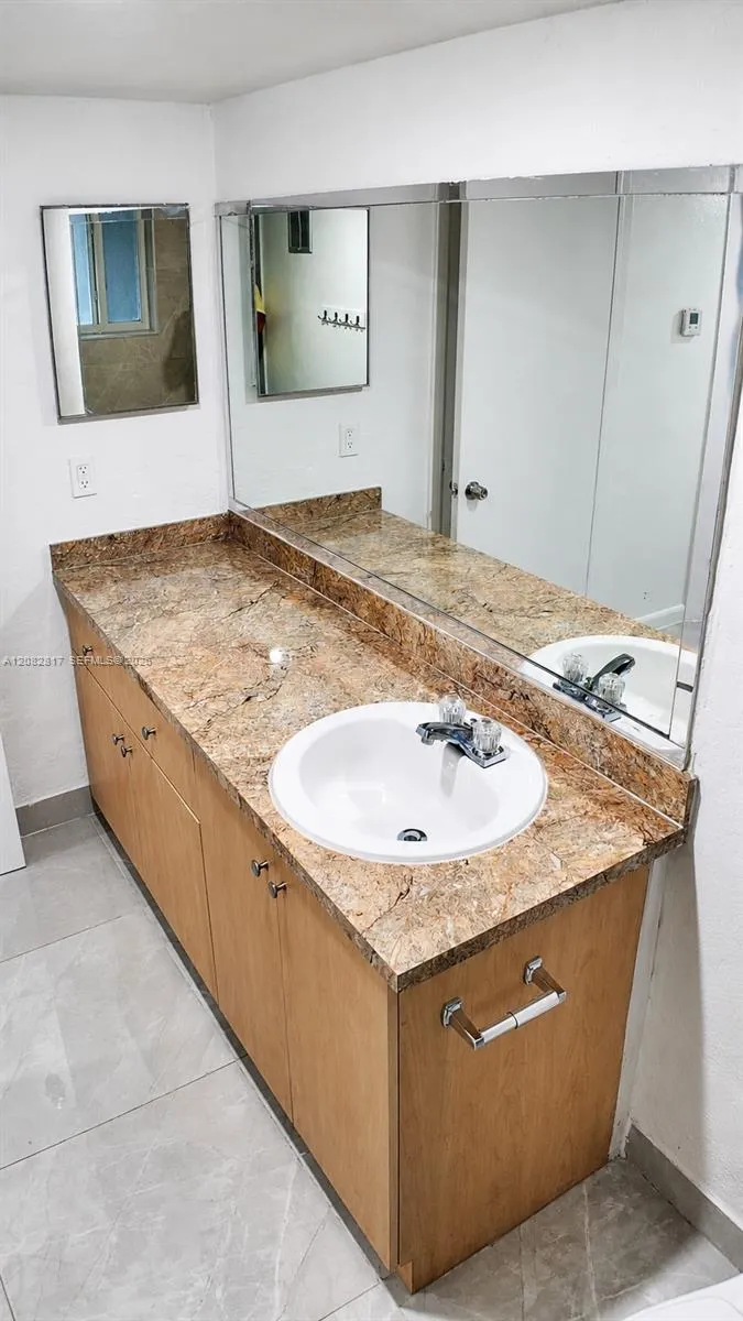 10820 SW 200th Dr #343 Cutler Bay, FL 33157