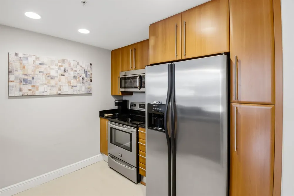 191 SE 20th Avenue #210 Deerfield Beach, FL 33441