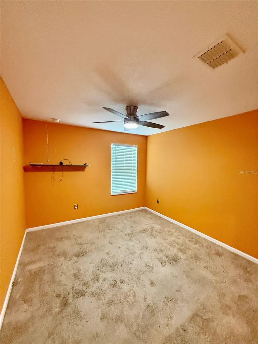 8690 LAKE GEORGE CIRCLE E Macclenny, FL 32063