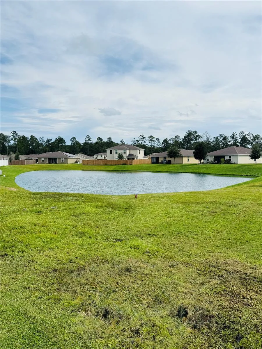 8690 LAKE GEORGE CIRCLE E Macclenny, FL 32063