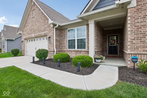 5280 Chambers Court