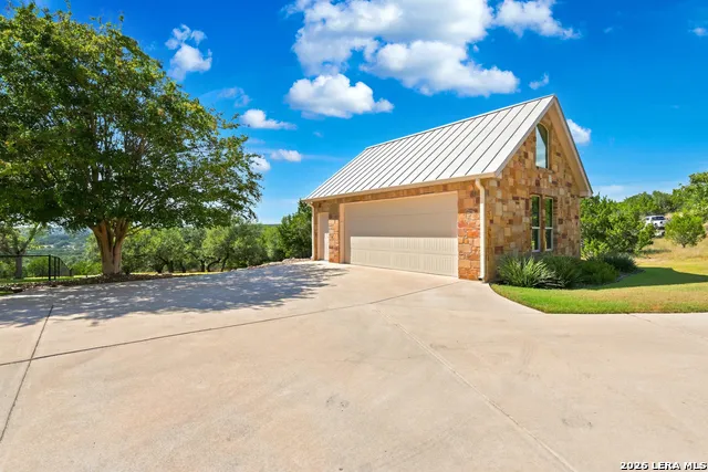 116 Peppergrass Drive Spring Branch, TX 78070