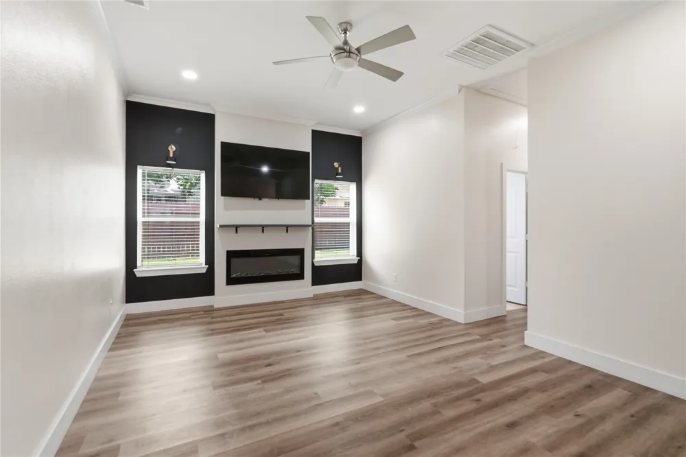 3425 Logan Street Greenville, TX 75401