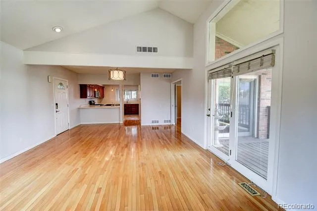 7857 S University Way Centennial, CO 80122