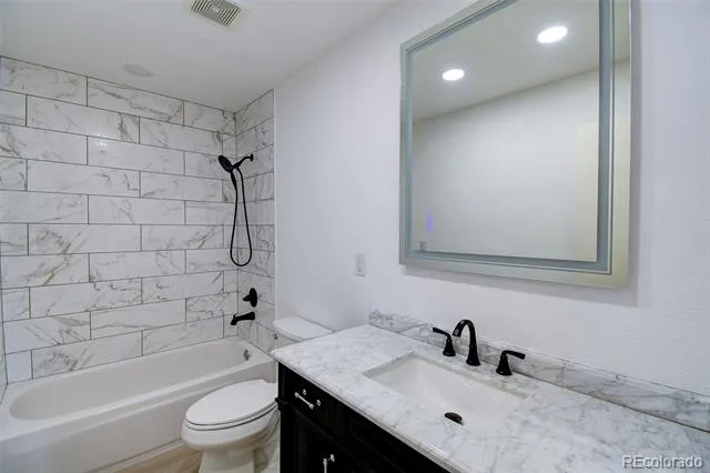 7857 S University Way Centennial, CO 80122