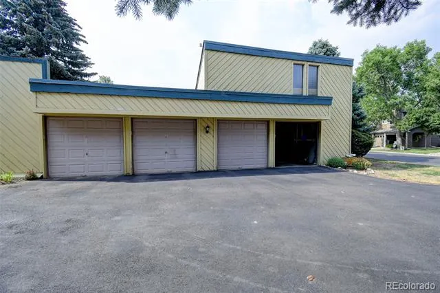 7857 S University Way Centennial, CO 80122