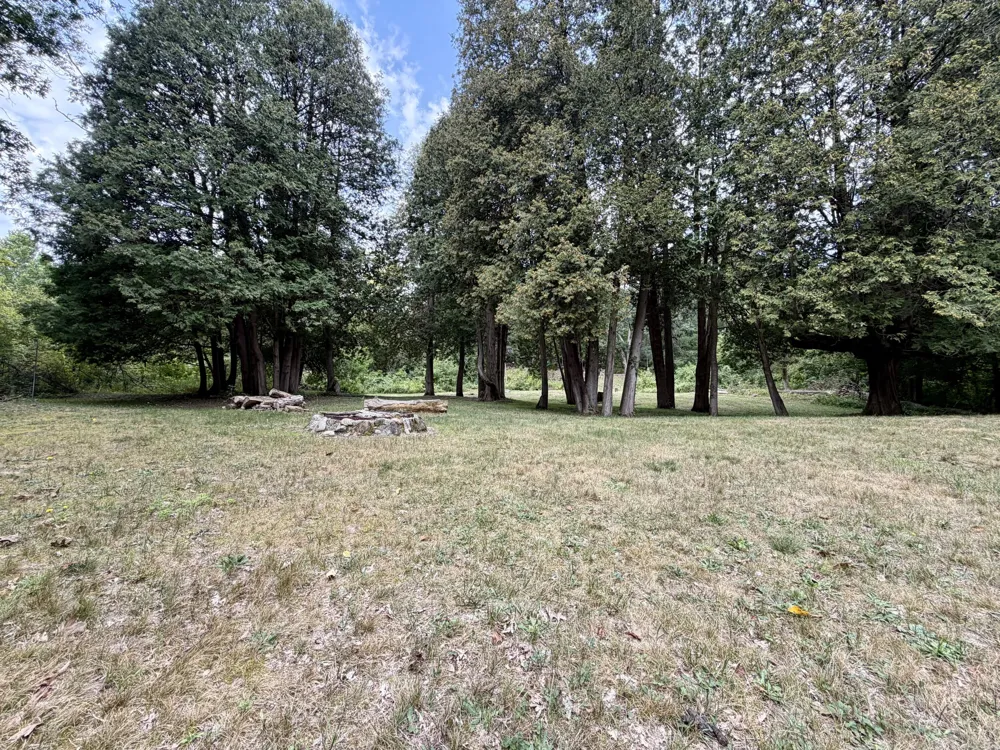 5797 S Woods Road Branch, MI 49402