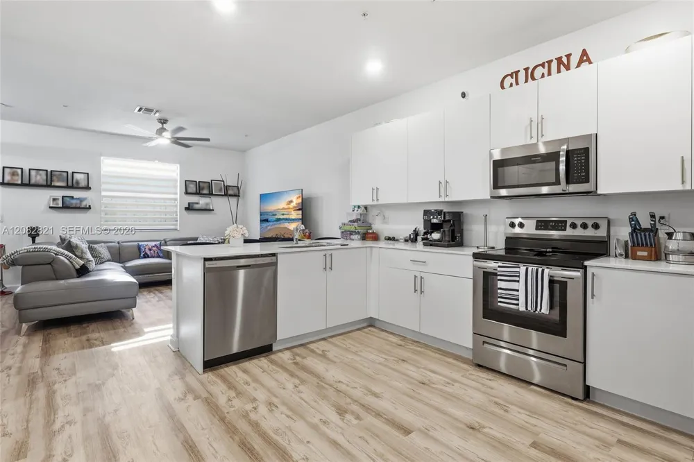 201 SW 159th Way Pembroke Pines, FL 33027