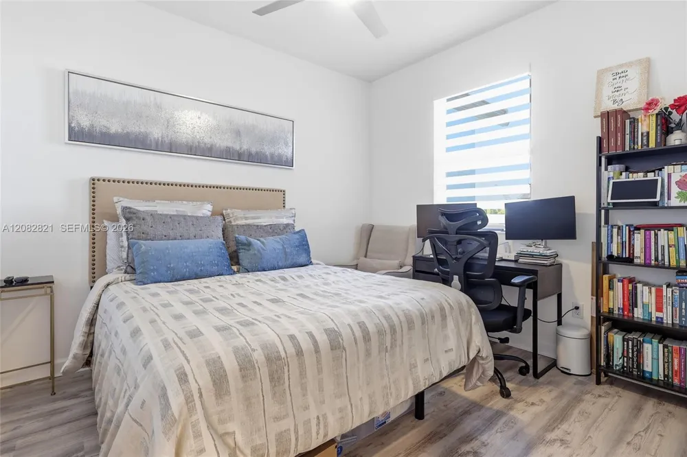 201 SW 159th Way Pembroke Pines, FL 33027