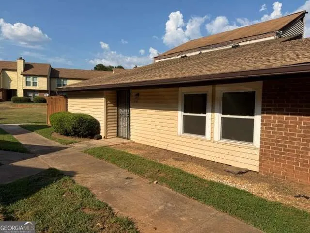 3178 Nectarine CIR Decatur, GA 30034