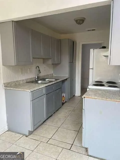 3178 Nectarine CIR Decatur, GA 30034