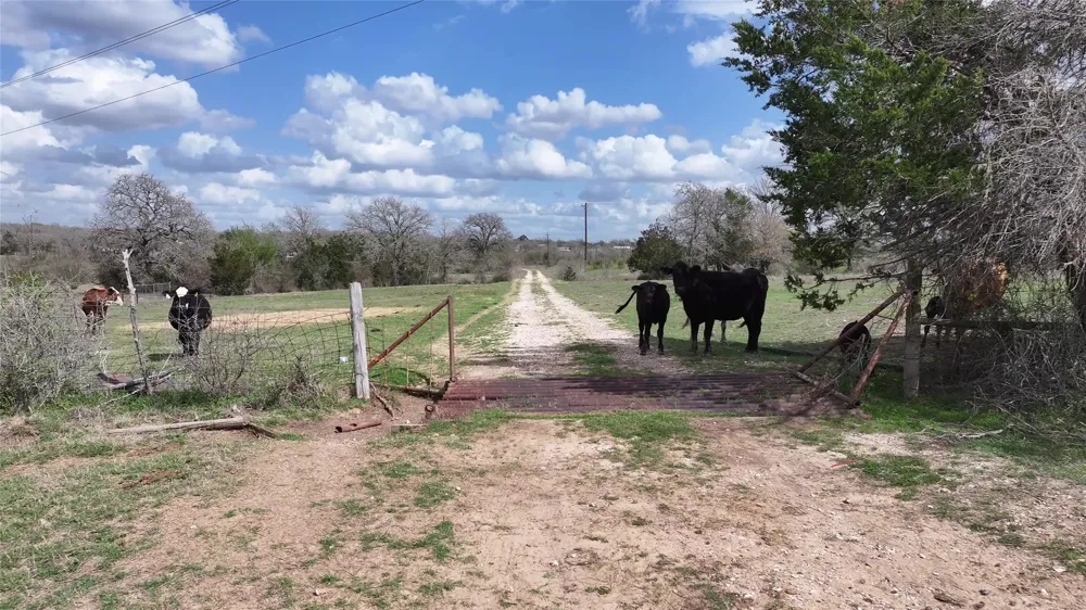 FM 2440 Giddings, TX 78942