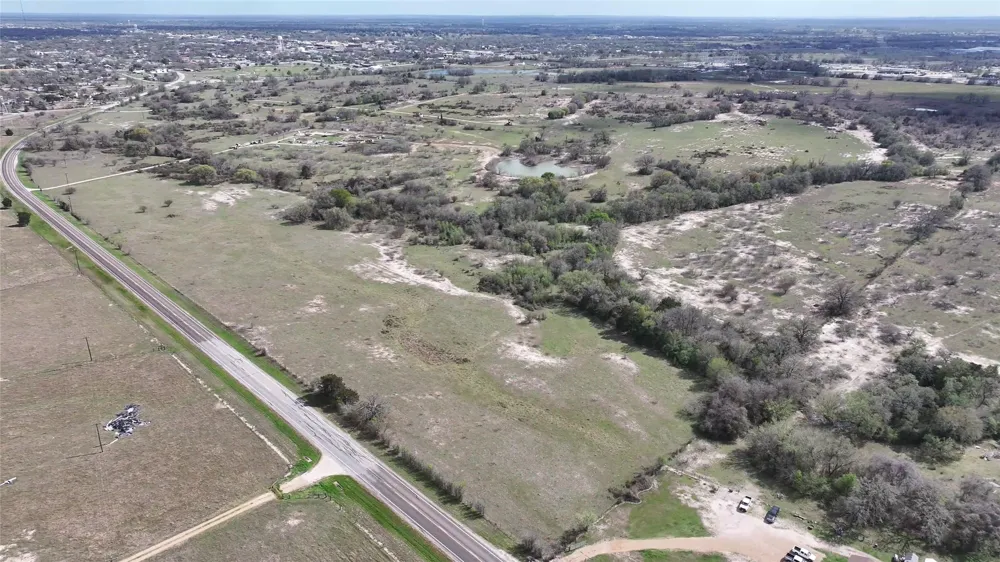 FM 2440 Giddings, TX 78942