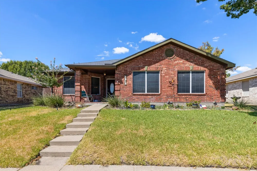 7614 Dockside Drive Rowlett, TX 75088