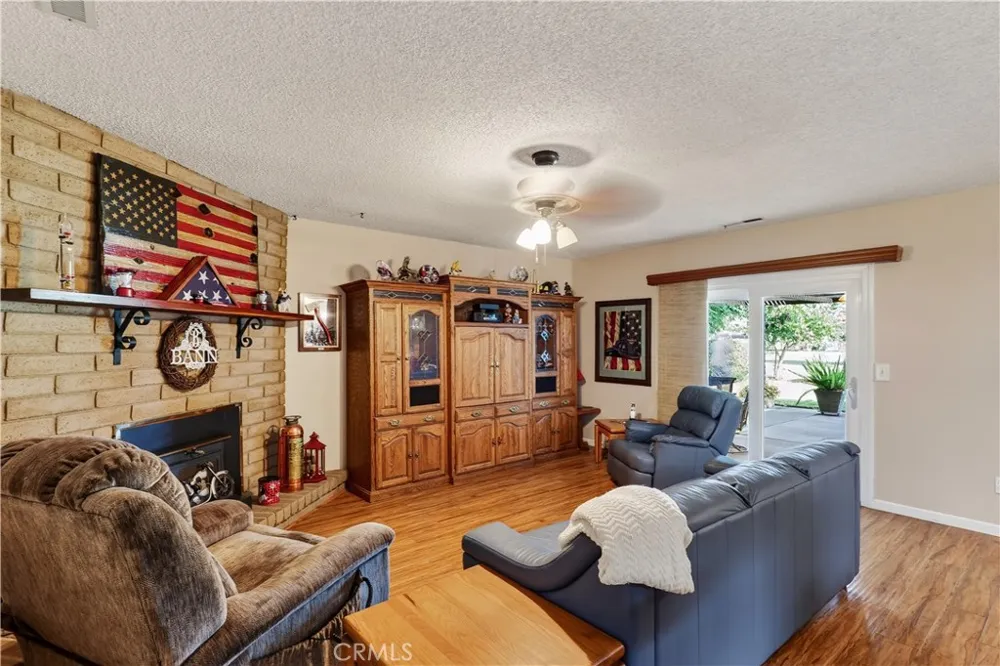 385 Emerald Merced, CA 95340