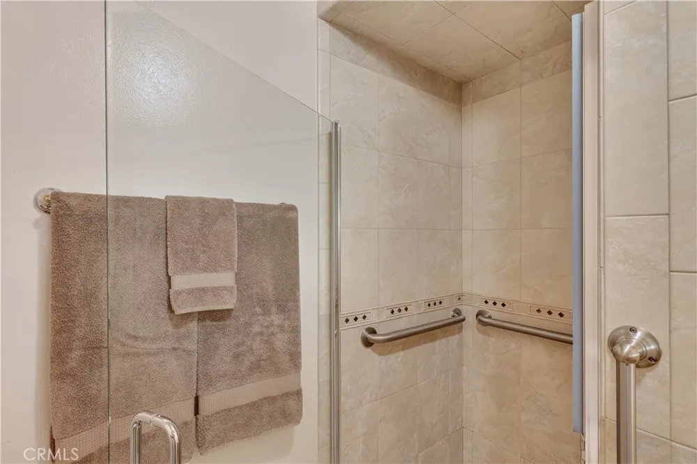 385 Emerald Merced, CA 95340