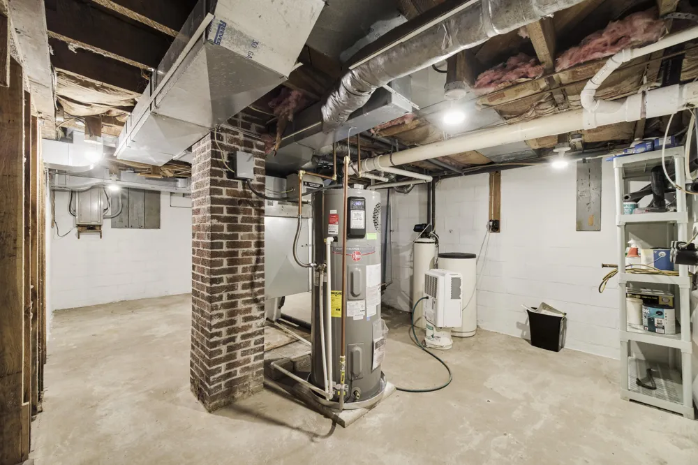 4256 E Wealthy Street Fountain, MI 49410