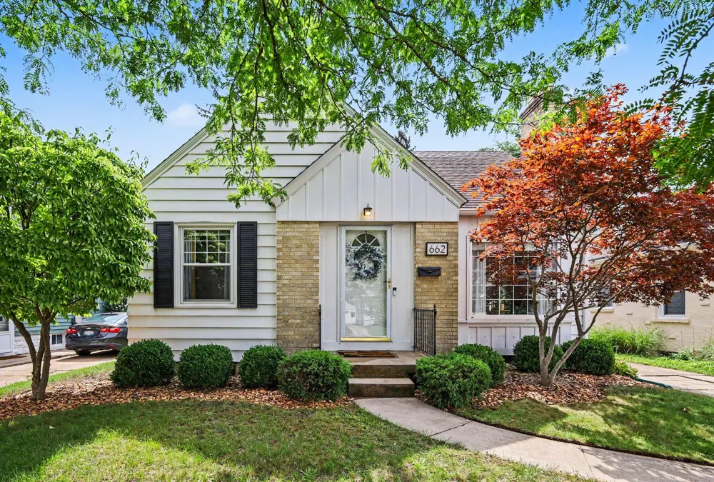 662 Deming Street SE Grand Rapids, MI 49507