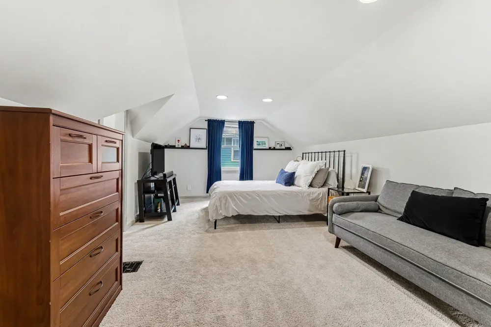 662 Deming Street SE Grand Rapids, MI 49507