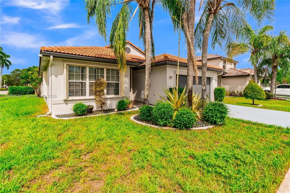 17971 SW 12th Ct Pembroke Pines, FL 33029