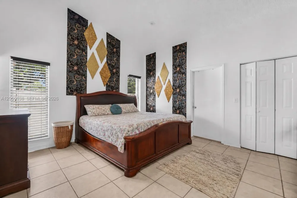 17971 SW 12th Ct Pembroke Pines, FL 33029