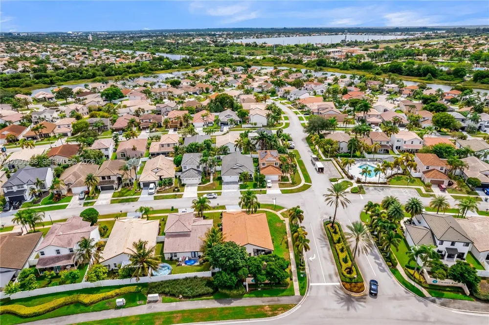 17971 SW 12th Ct Pembroke Pines, FL 33029