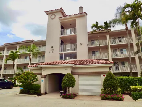 6112 Huntwick Terrace #205
