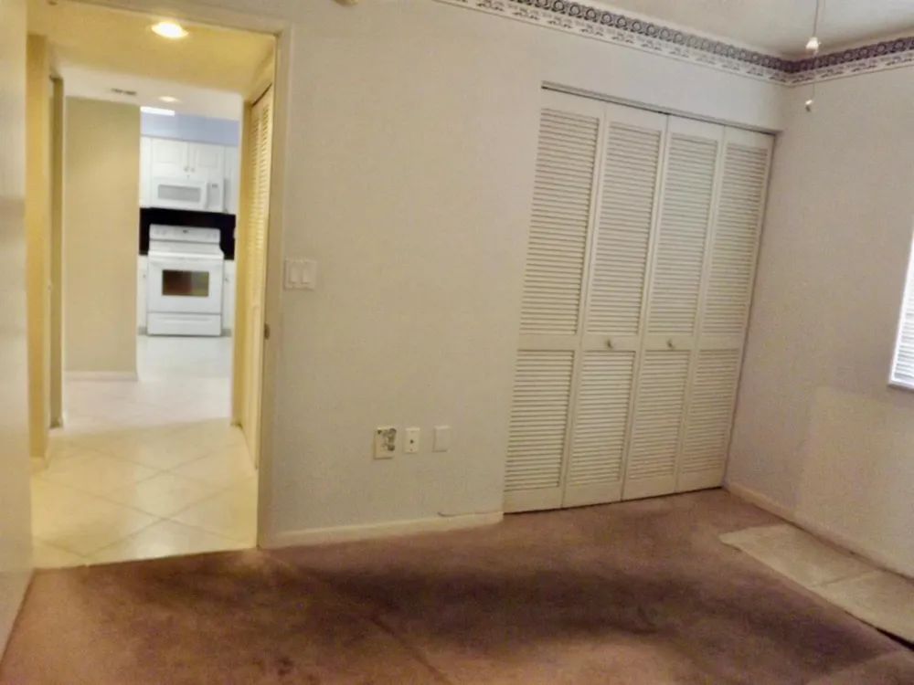 6112 Huntwick Terrace #205 Delray Beach, FL 33484