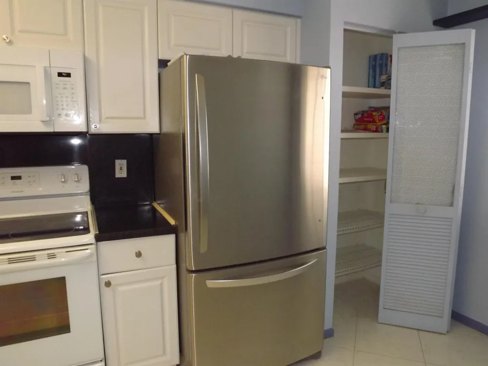 6112 Huntwick Terrace #205 Delray Beach, FL 33484