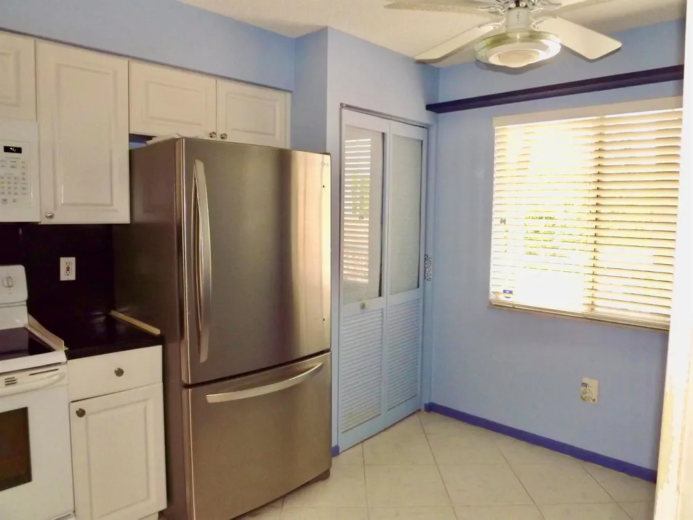 6112 Huntwick Terrace #205 Delray Beach, FL 33484