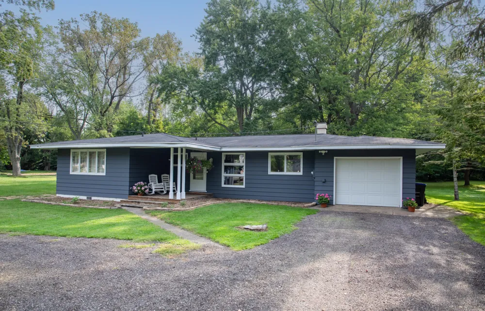 10163 Baldwin Road Bridgman City, MI 49106