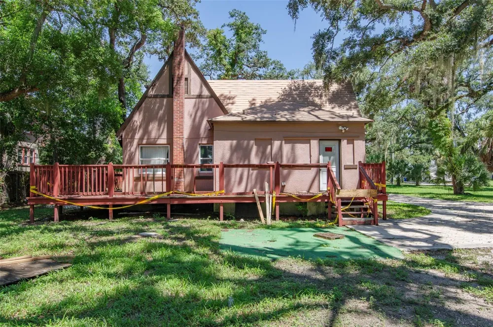 1510 22ND AVENUE S St Petersburg, FL 33705