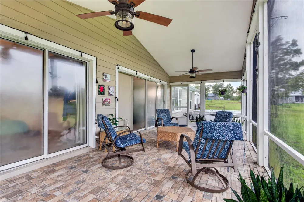 13610 NW 109 LANE Alachua, FL 32615